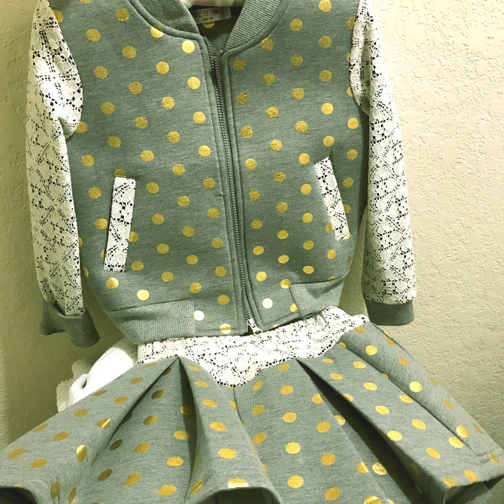 Mae Li Rose Two Piece Outfit- Gray and Gold